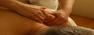 Shoulder-massage